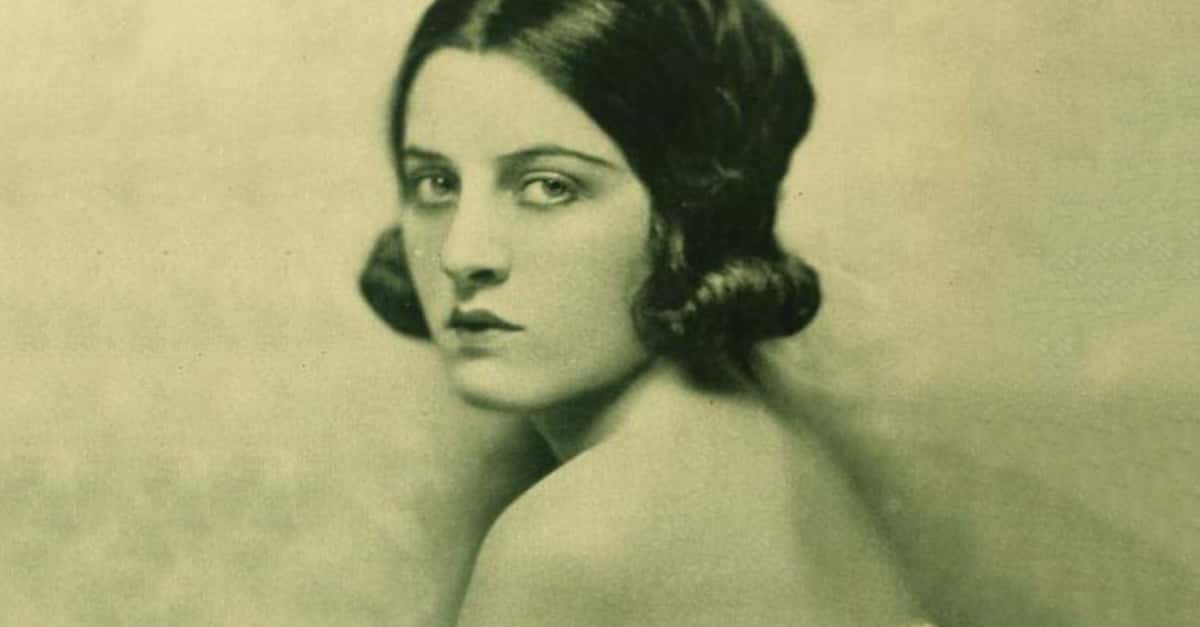 This Silent Film Star Met A Fiery End
