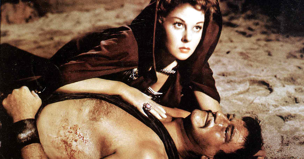 Susan Hayward and John Wayne