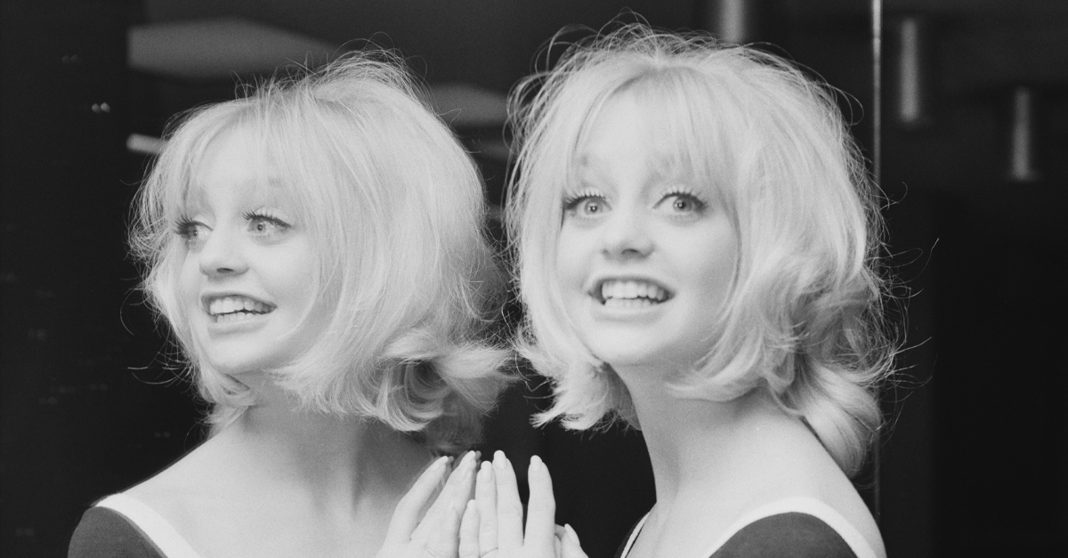 American actress, producer, and singer Goldie Hawn, UK, 17th March 1970
